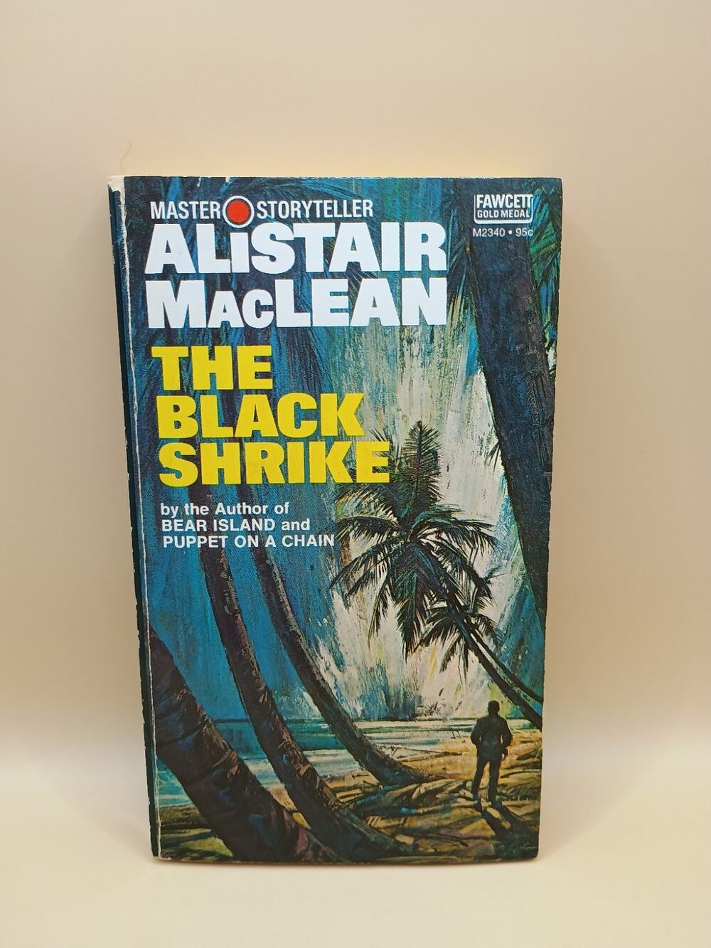 The Black Shrike, Maclean, Vintage Fawcett PB 1970.